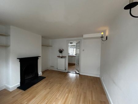 Sun Street - Photo 4