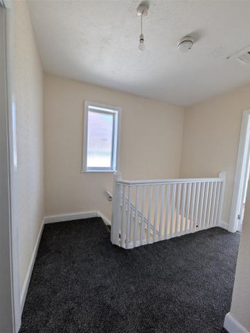 3 bedroom property to rent - Photo 3
