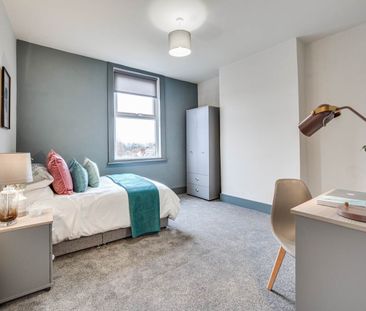 Knowle Mount (Room 4), Burley, Leeds - Photo 2