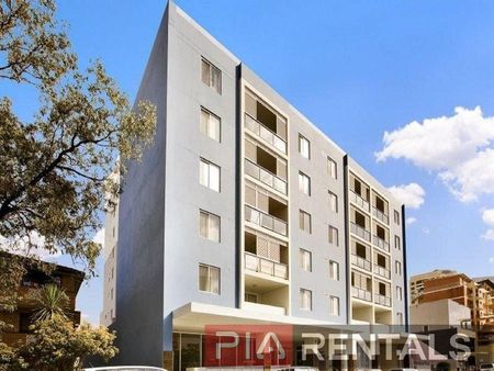 3 Bedroom Apartment In Parramatta CBD - Photo 4