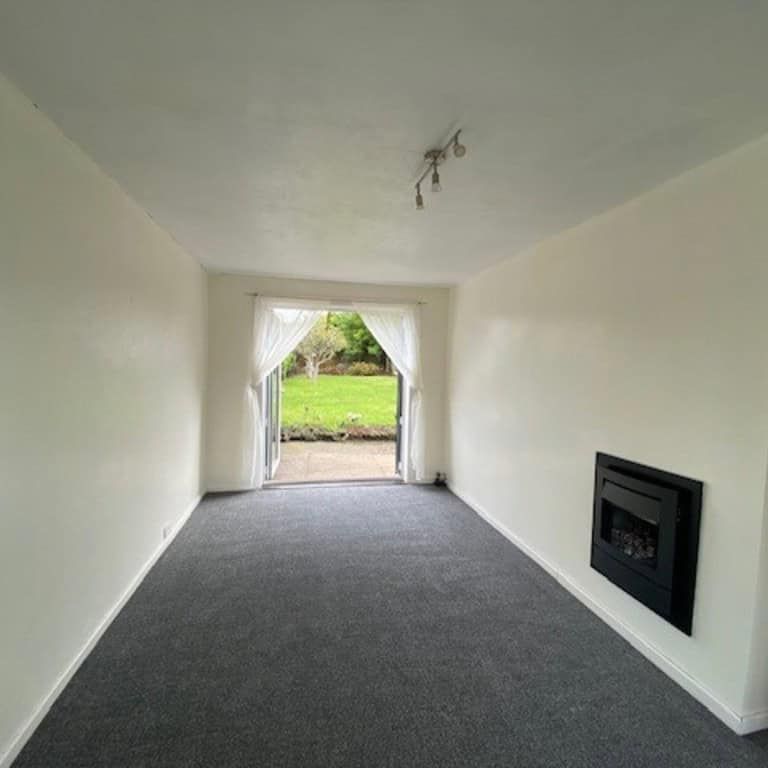 Stag Lane, Stag, S60 3NR - Photo 1