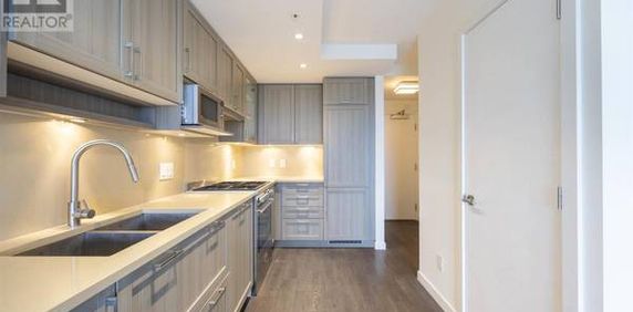 Collingwood/Metrotown $2,550 / 1br /1den-30th Floor Views! - Photo 2