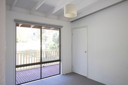 Charming, Comfortable And Convenient - Photo 4