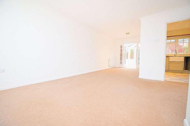 Cranstoun Close, Guildford, Surrey, GU3 - Photo 1