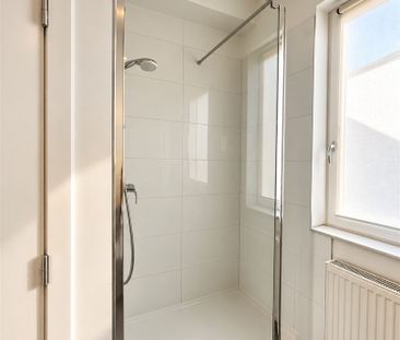 Apartment for rent in BRUXELLES - Photo 4