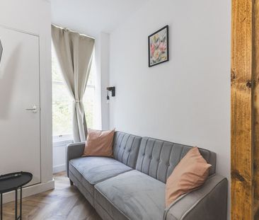 Kelvin Road - Photo 2