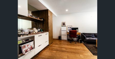 One bedroom apartment in the "Brilliant Hawthorn" complex - Photo 4