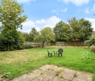 3 bedroom semi-detached house to rent - Photo 4