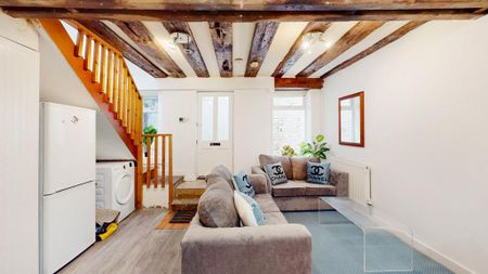 3 bedroom terraced house to rent - Photo 4