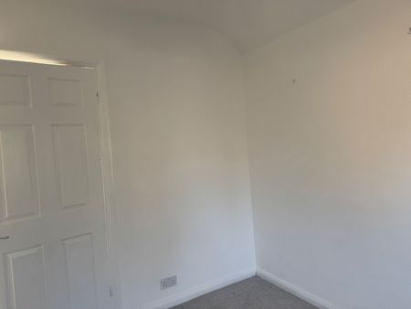 3 Bed Semi-Detached House, Rodbourne Road, B17 - Photo 5