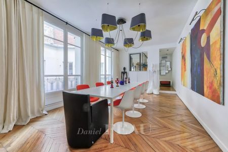 Appartement à louer à Paris 8Ème - Photo 4