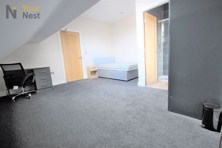 Room 5, Rosemont Road, Bramley, Leeds, LS13 3PP. - Photo 4