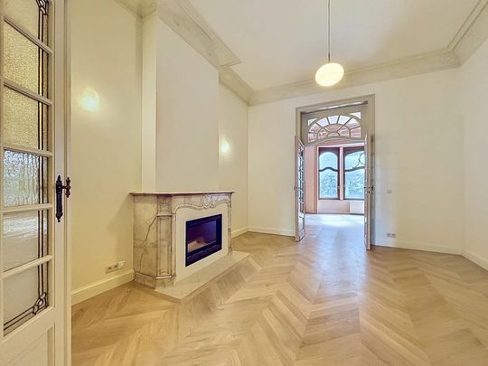 Tout savoir sur cet appartement à Forest - Photo 1