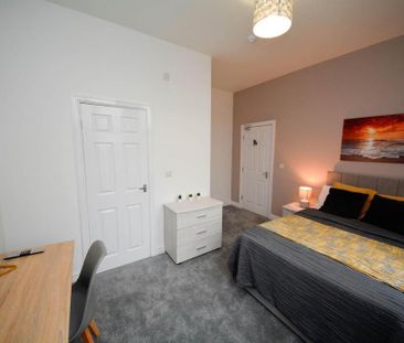 1 bedroom in a house share to rent - Photo 3