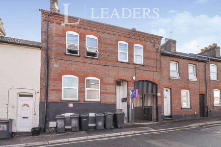 Dumfries Street - Bed Apartment, LU1 - Photo 5