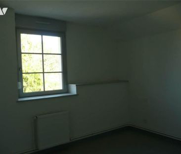 A LOUER MAISON MITOYENNE DE TYPE 4 A SAINT AUBIN (39) - Photo 1