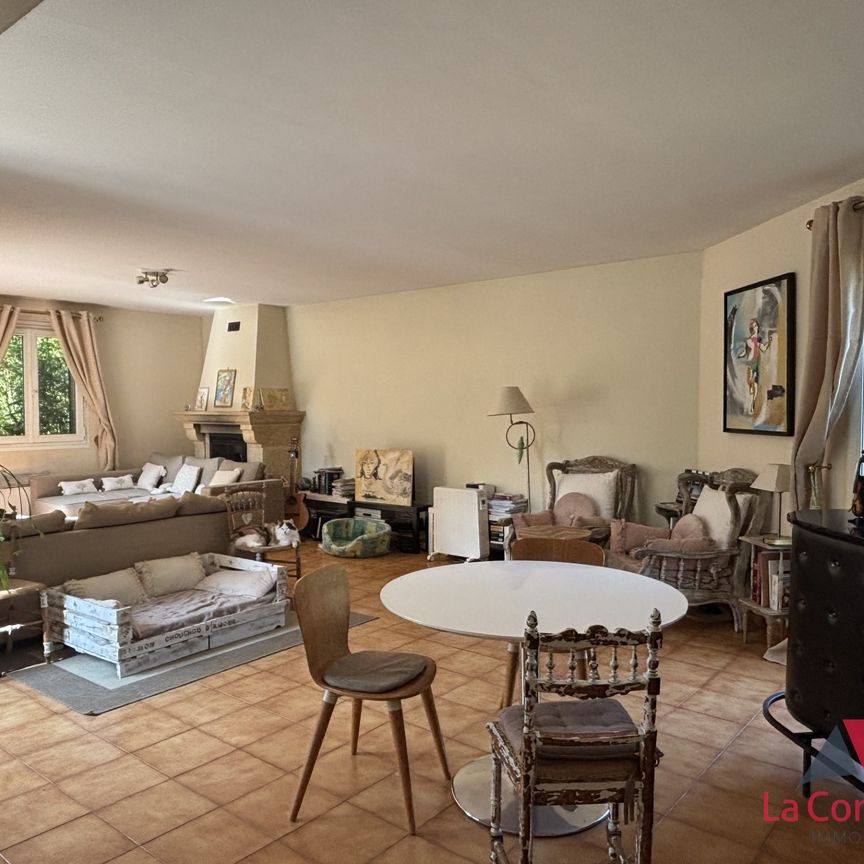 Location Maison 6 pièces 194m² LAMBESC 13410 - Photo 1