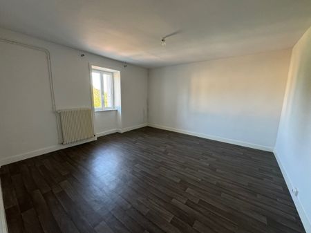 Location Appartement 3 pièces 80m² COUZEIX 87270 - Photo 5