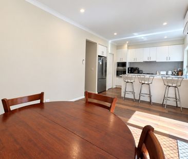Modern Townhouse with Parkland Views - Photo 6