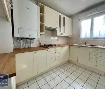 Appartement à louer 3 pièces 81m² - Photo 2