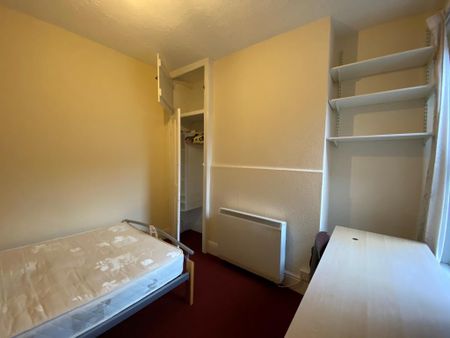 5 bedroom terraced house to rent - Photo 5