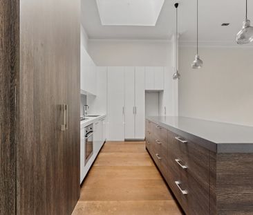 15 Hobson Street, South Yarra VIC 3141 - House For Rent | Domain - Photo 1