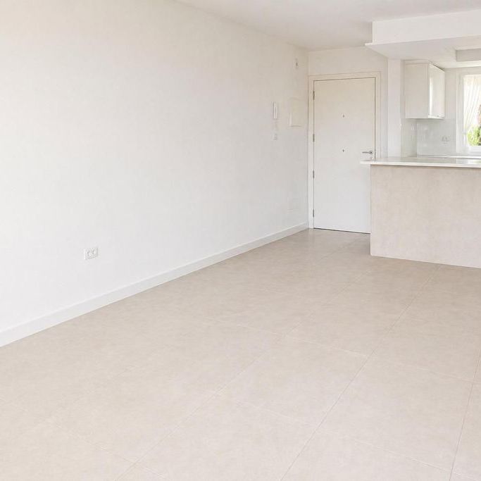 2 room luxury Apartment for rent in Calvià, Spain - Photo 1