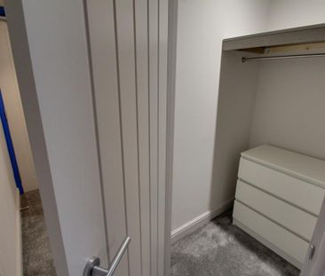 1 bedroom in a house share to rent - Photo 6