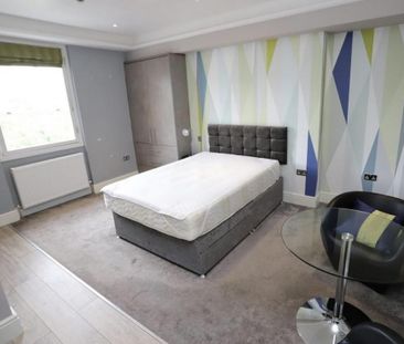 Studio to rent - Photo 4