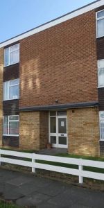 Wellington House, Beresford Gardens, Margate, CT9 3AW, Kent - Photo 4