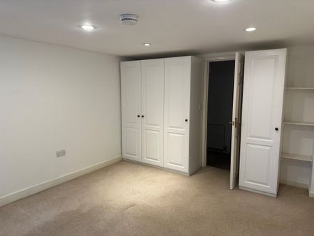 The Hundred, Romsey - Photo 2