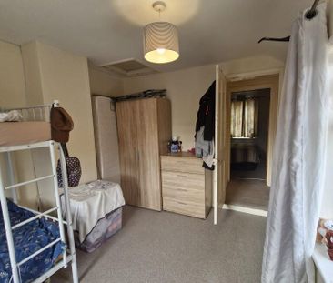 2 bedroom terraced house to rent - Photo 5