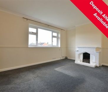 Fairlawns, Horley, Surrey, RH6 - Photo 4