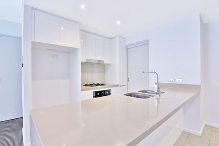 Immaculate Two Bed with Resort Style Living - Photo 5