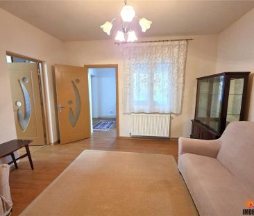 Casa zona Piata de Miercuri 3 camere, 80 mp, 450 euro - Fotografie 2