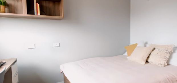 1 Bedroom Apartment - Photo 1