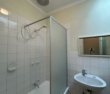 1/2 Howson Street, Brunswick West VIC 3055 - Photo 3