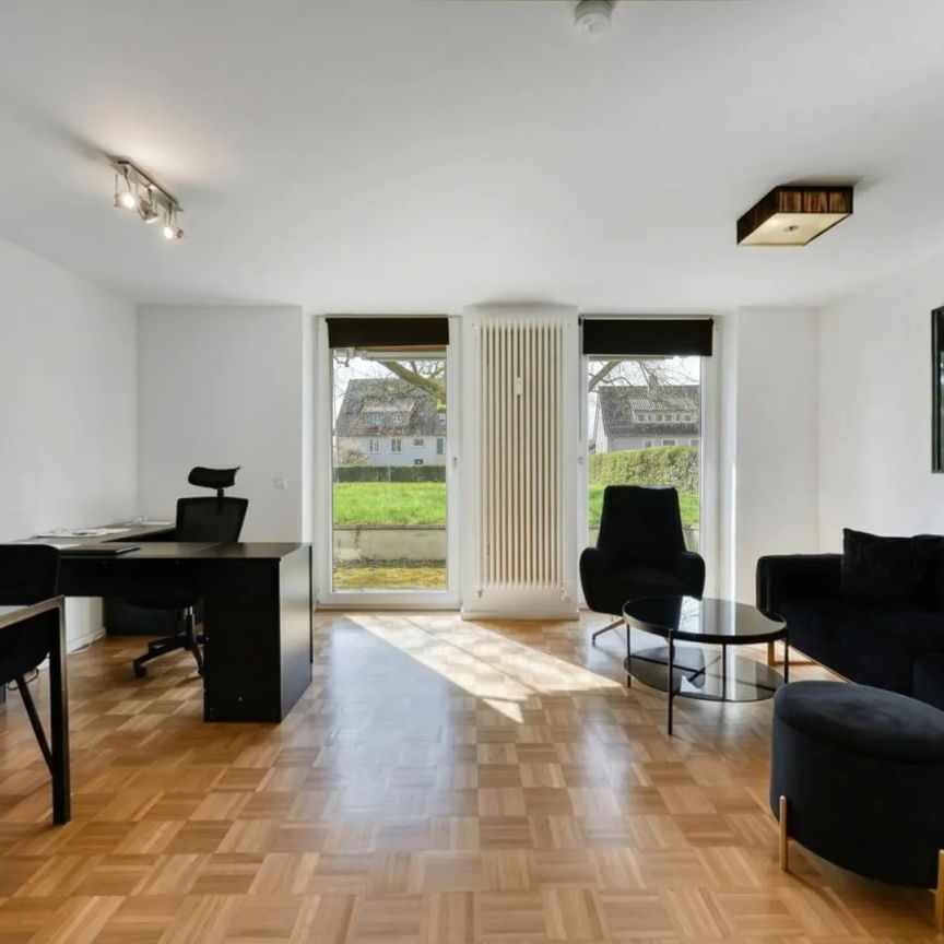 +++ Erdgeschoss mit Süd-Terrasse - ruhige, grüne & gute Lage am Lemberg - modernisiert & gehoben - inkl. EBK - GA möglich +++ - Photo 1