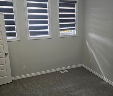 For Lease - 2039 Cedarpark Drive, London North, Ontario - Photo 3