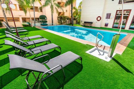 1 room luxury Apartment for rent in l'Alfàs del Pi, Valencia - Photo 4