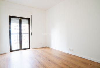 Apartamento T3 em Lisboa