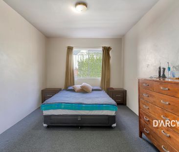 4/12 JUBILEE ST - Photo 2