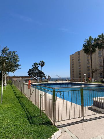 Middle Floor Apartment in Benalmadena - Photo 2