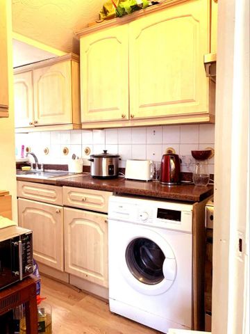 1 bedroom flat to rent - Photo 4
