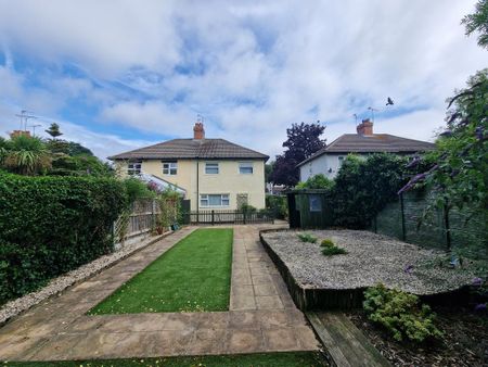 3 bedroom semi-detached house to rent - Photo 4