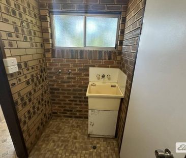 Freshly Updated 2-Bedroom Brick Unit in Prime Gatton Location - Photo 6