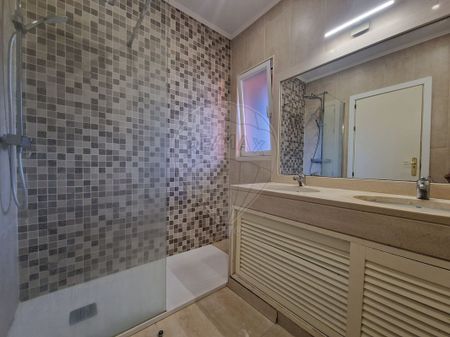 Apartamento T2 em Setúbal - Photo 3