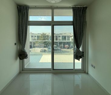 Live Better | 3BR Corner Garden |Vardon - Photo 4