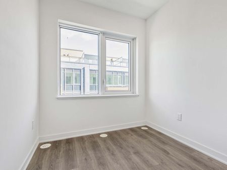 For Lease - 73 Curlew Drive Unit# 27, Toronto, Ontario - Photo 3