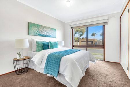 16 Somerset Street, Epping VIC 3076 - House For Rent | Domain - Photo 5